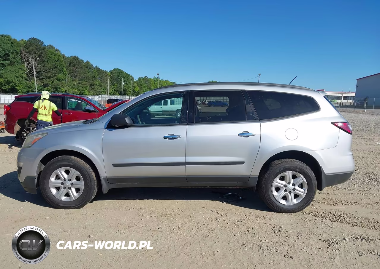 2014 Chevrolet Traverse Ls VIN:1GNKRFEDXEJ235639 - 14