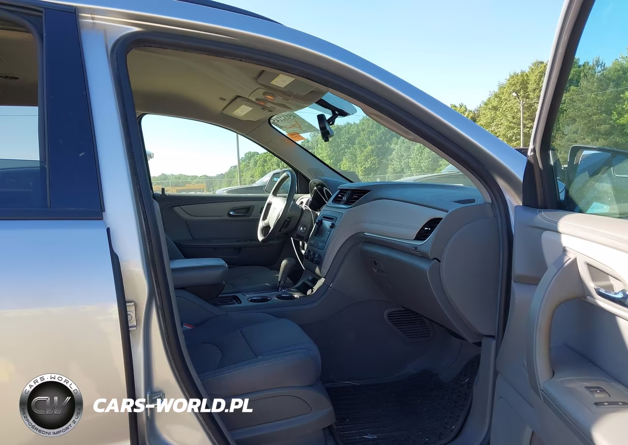 2014 Chevrolet Traverse Ls VIN:1GNKRFEDXEJ235639 - 5