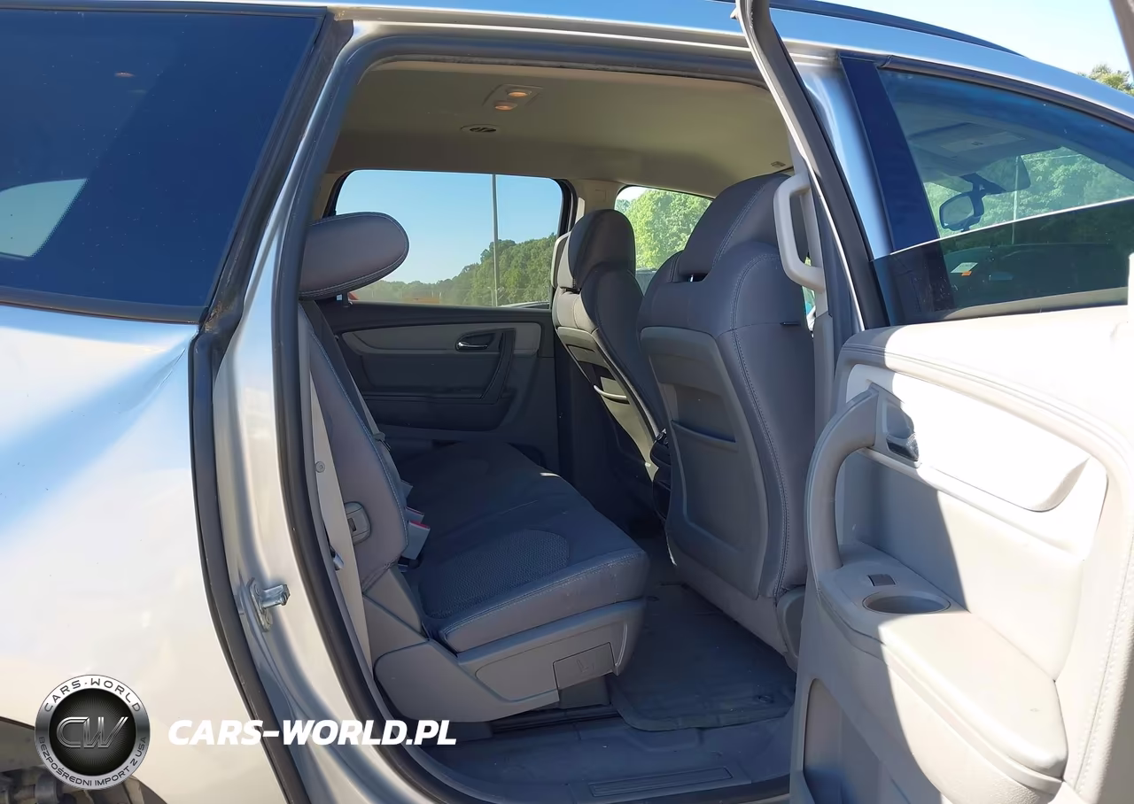 2014 Chevrolet Traverse Ls VIN:1GNKRFEDXEJ235639 - 8