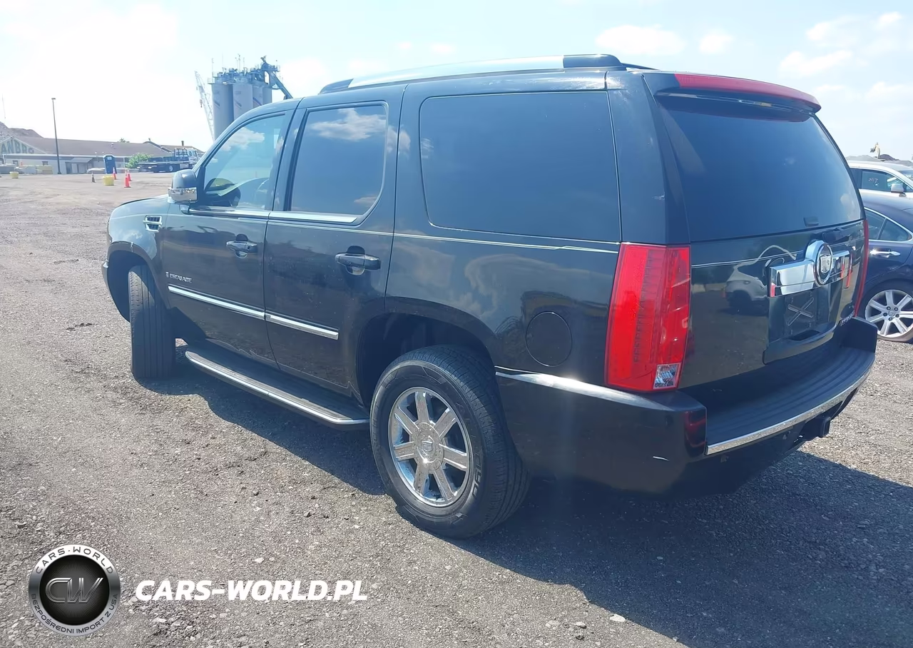 2008 Cadillac Escalade Standard VIN:1GYFK63838R234532 - 3