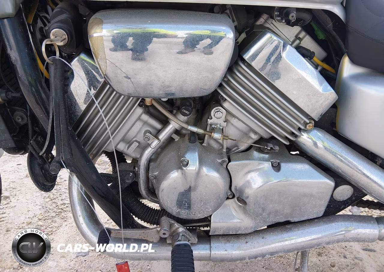 1996 Honda Vf750 C VIN:JH2RC4309TM200851 - 9