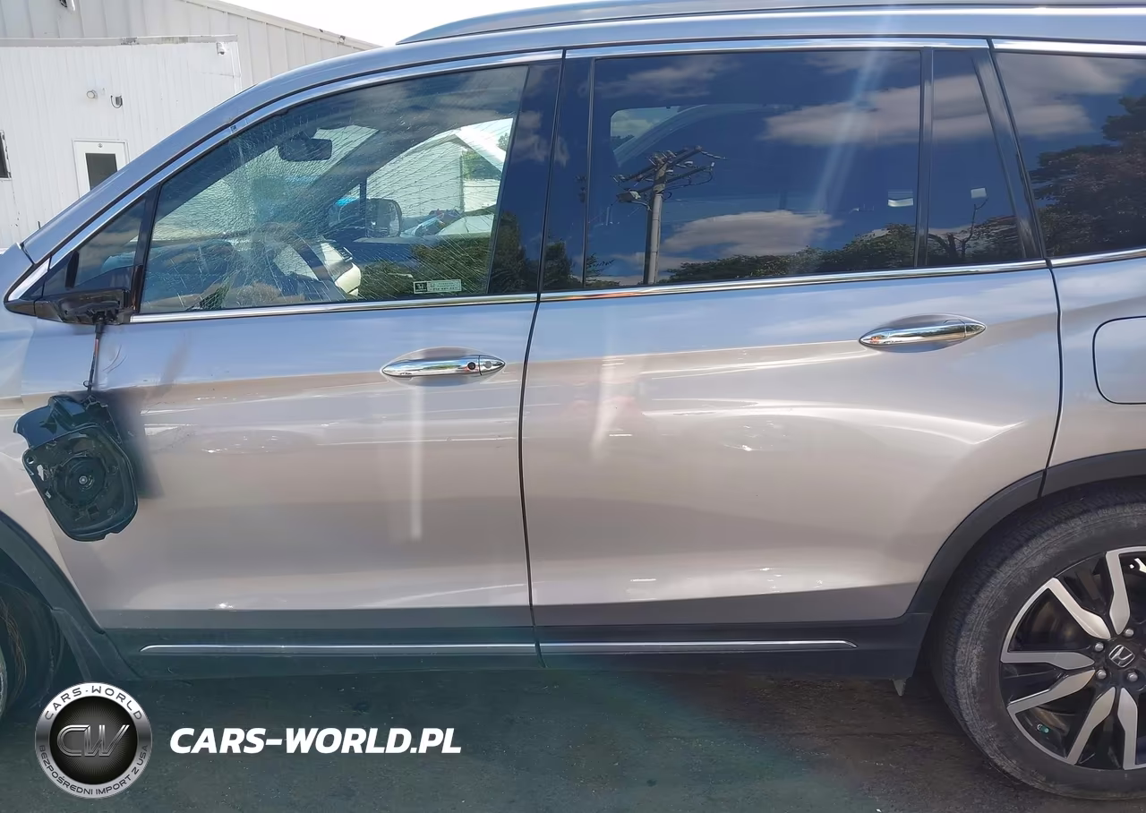 2022 Honda Pilot 2Wd Touring 8 Passenger VIN:5FNYF5H91NB005959 - 14