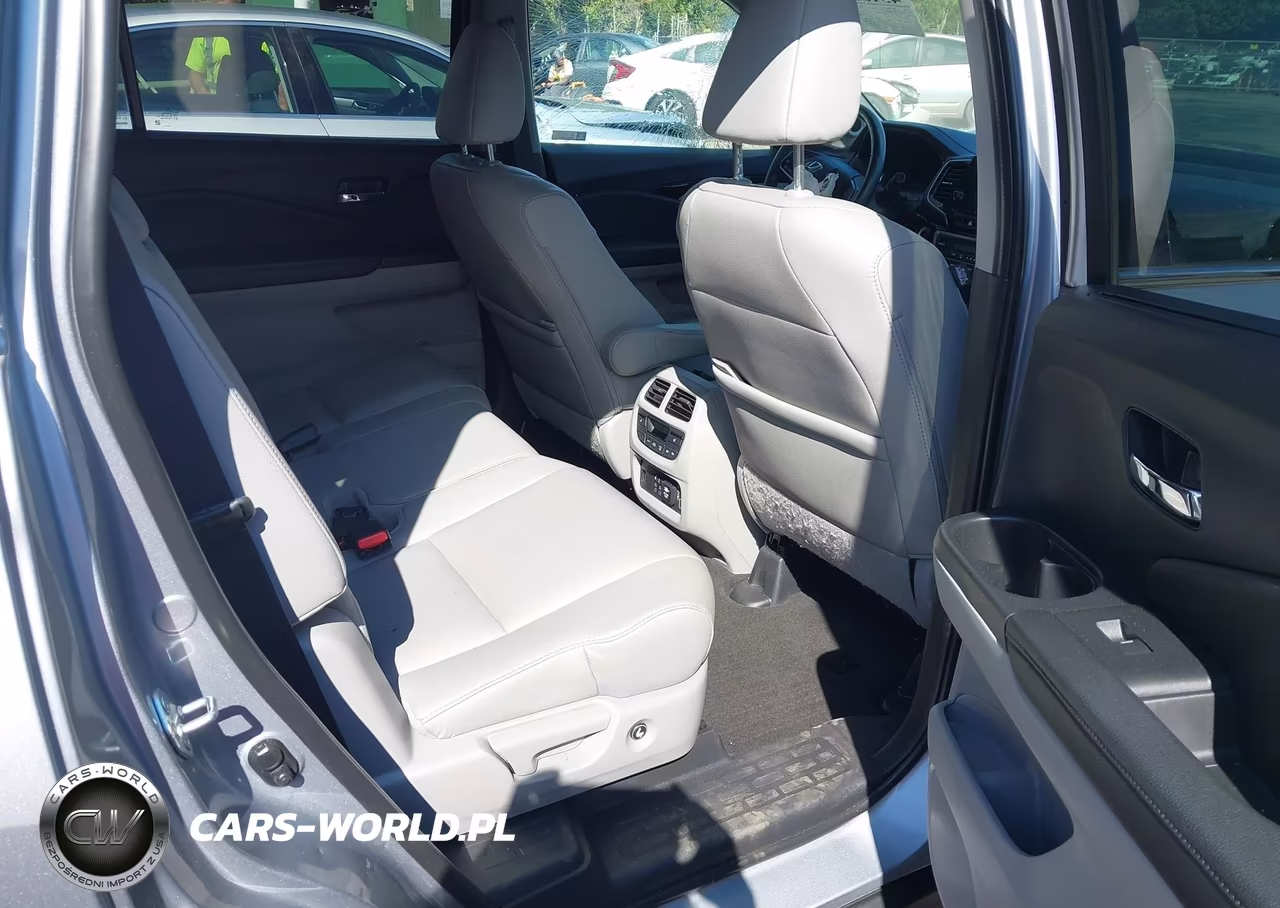 2022 Honda Pilot 2Wd Touring 8 Passenger VIN:5FNYF5H91NB005959 - 8