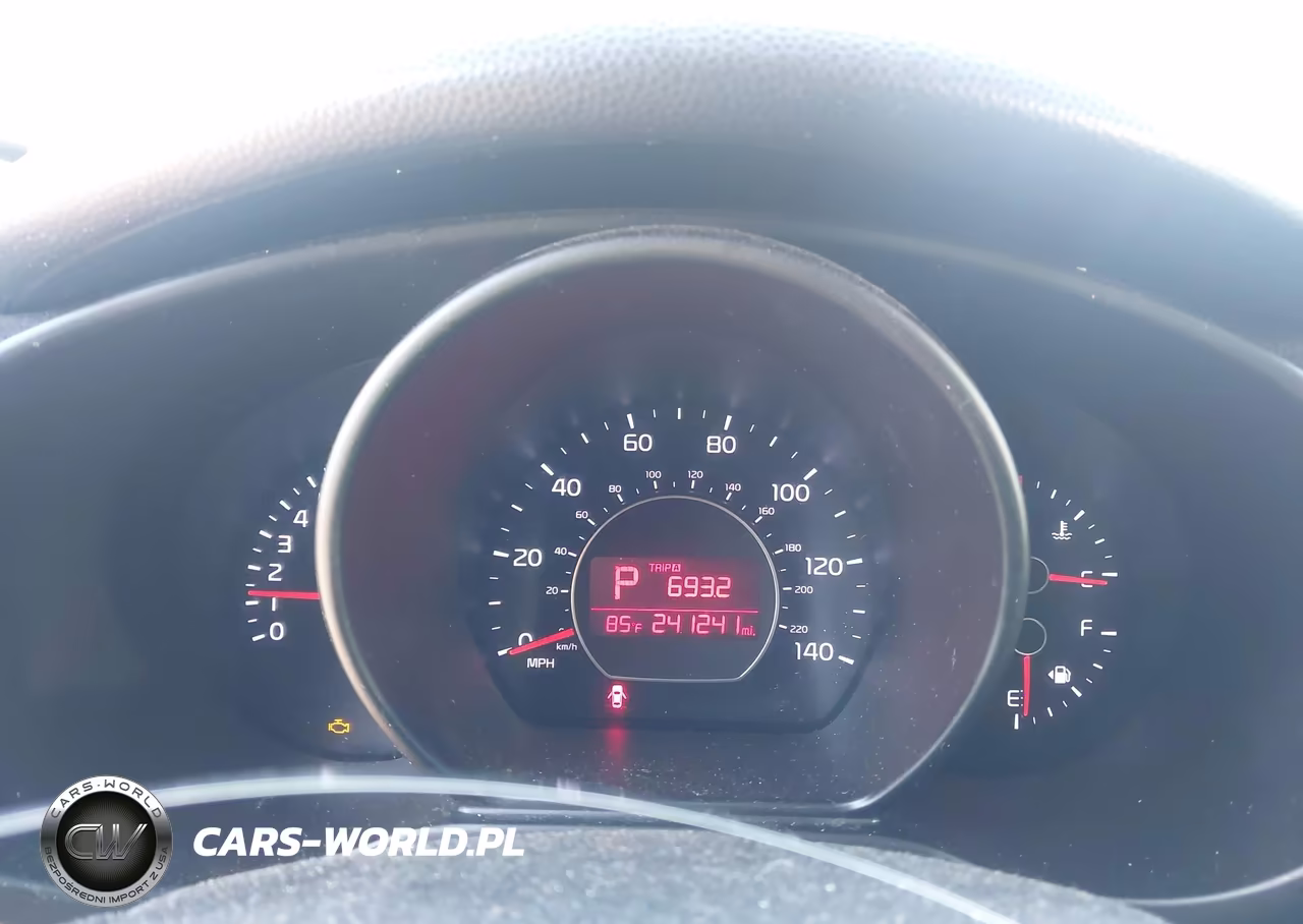 2018 Kia Soul VIN:KNDJN2A23J7572738 - 7
