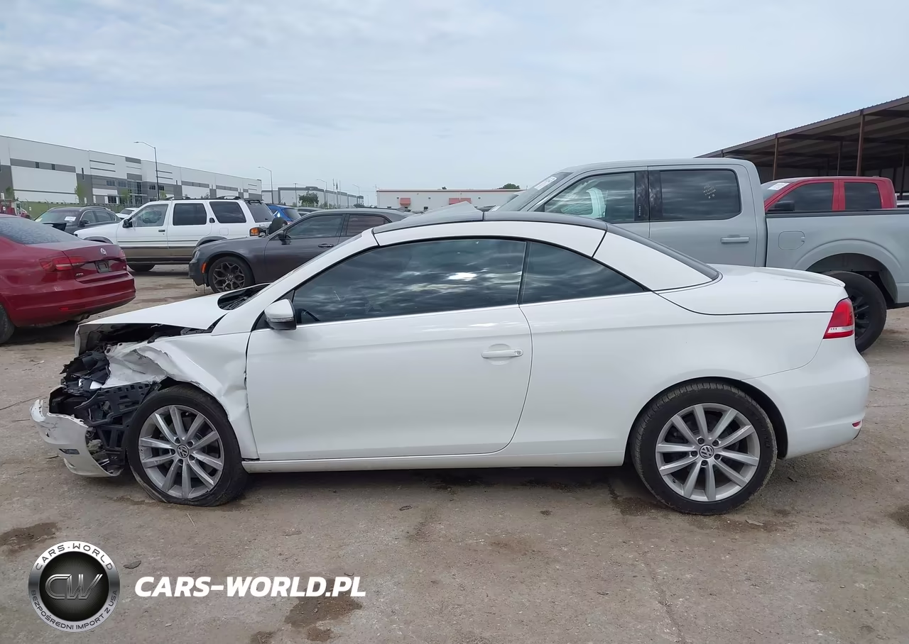 2014 Volkswagen Eos Komfort VIN:WVWBW8AH1EV000979 - 14