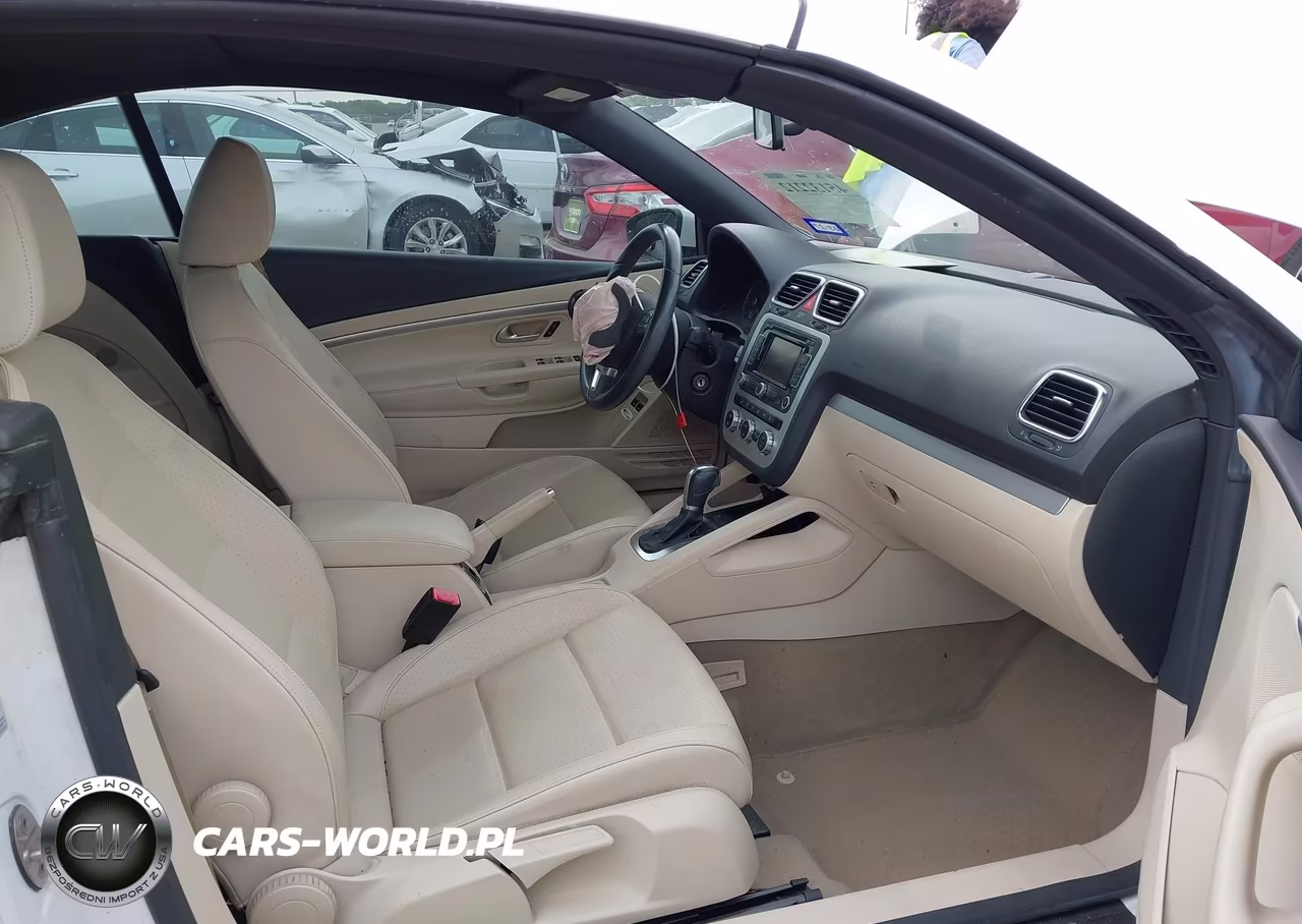 2014 Volkswagen Eos Komfort VIN:WVWBW8AH1EV000979 - 5