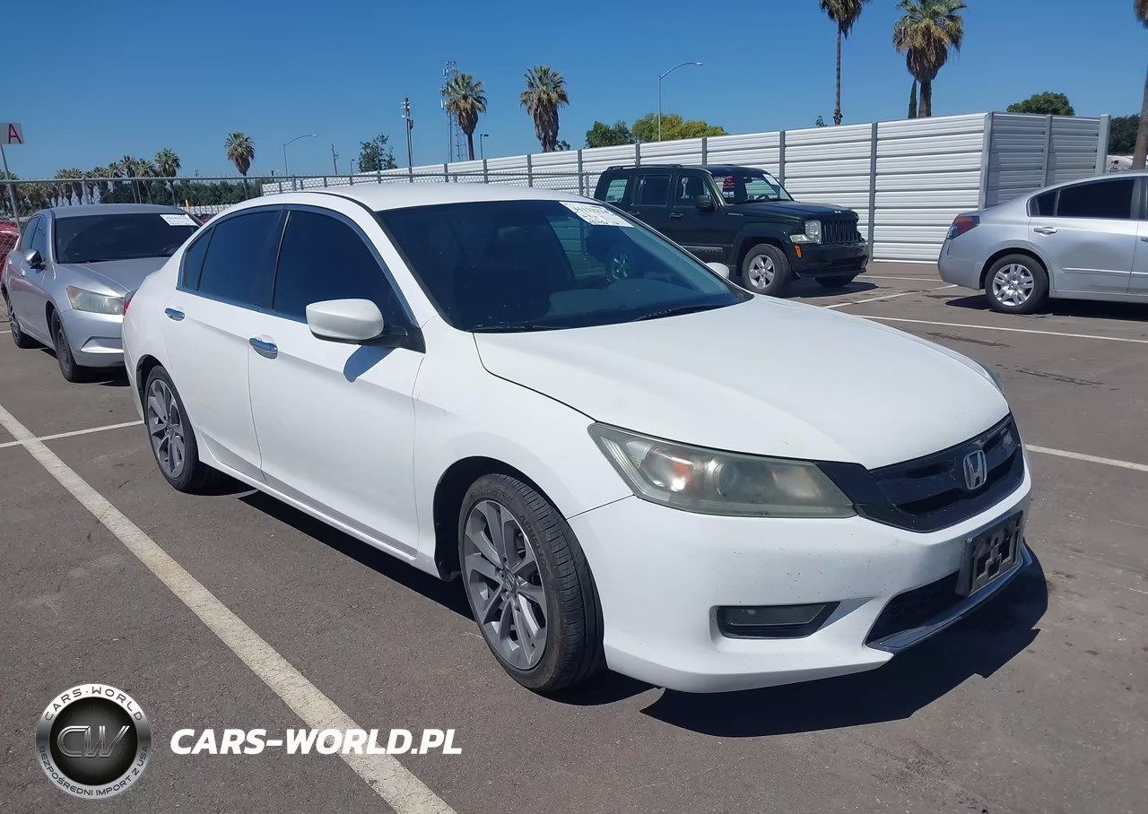 2015 Honda Accord Sport VIN:1HGCR2F5XFA145052 - 6