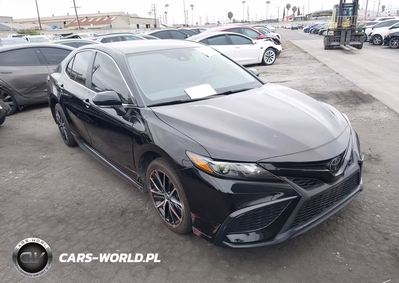 2023 Toyota Camry Se – zdjęcie 1 z 21