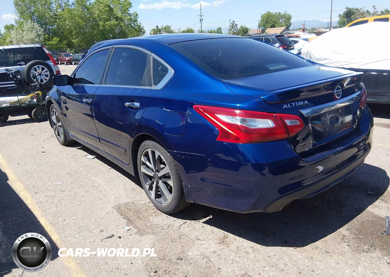 2016 Nissan Altima 2.5 Sr VIN:1N4AL3AP5GN333824 - 3