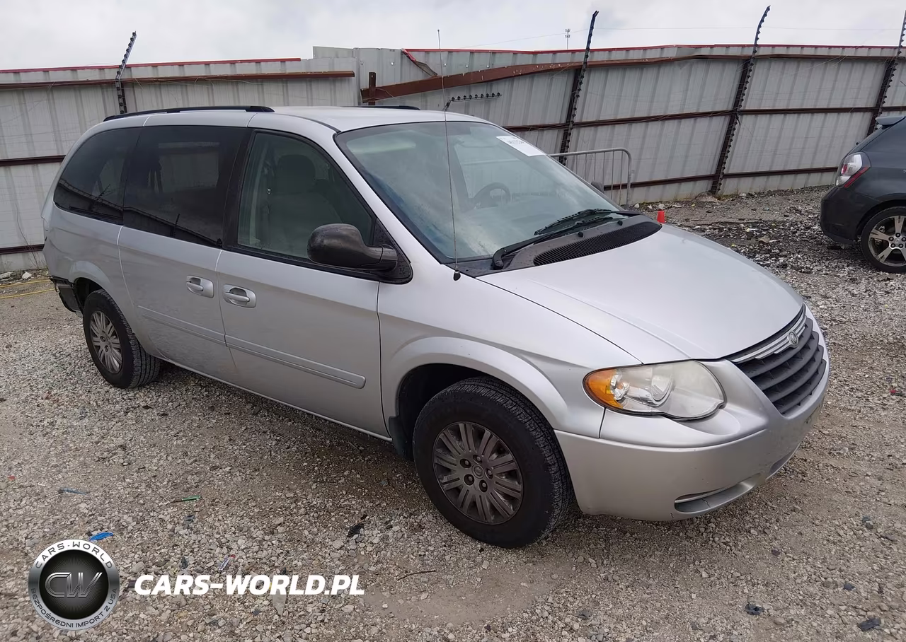 2007 Chrysler Town & Country Lx