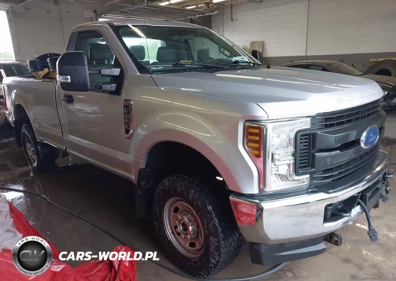 2019 Ford F-250 Xl – zdjęcie 1 z 16