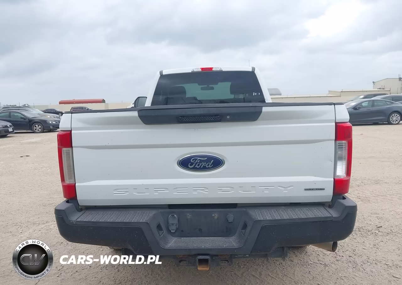 2017 Ford F-250 Xl VIN:1FTBF2A69HEC65665 - 16