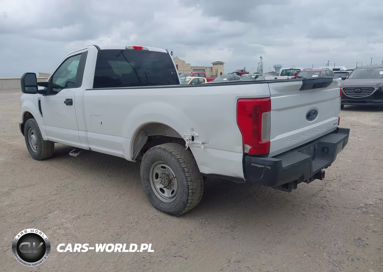 2017 Ford F-250 Xl VIN:1FTBF2A69HEC65665 - 3