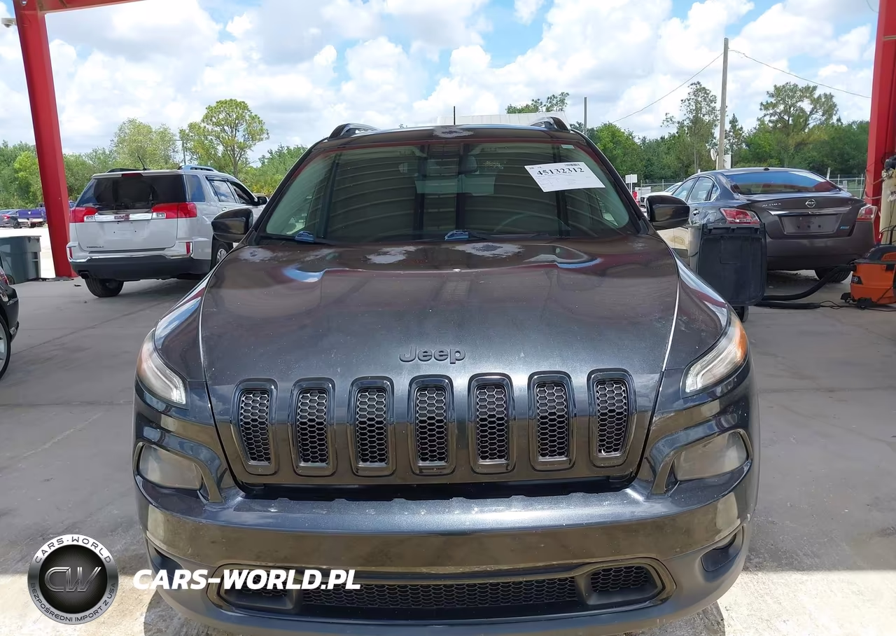 2016 Jeep Cherokee Altitude VIN:1C4PJLCSXGW179374 - 12