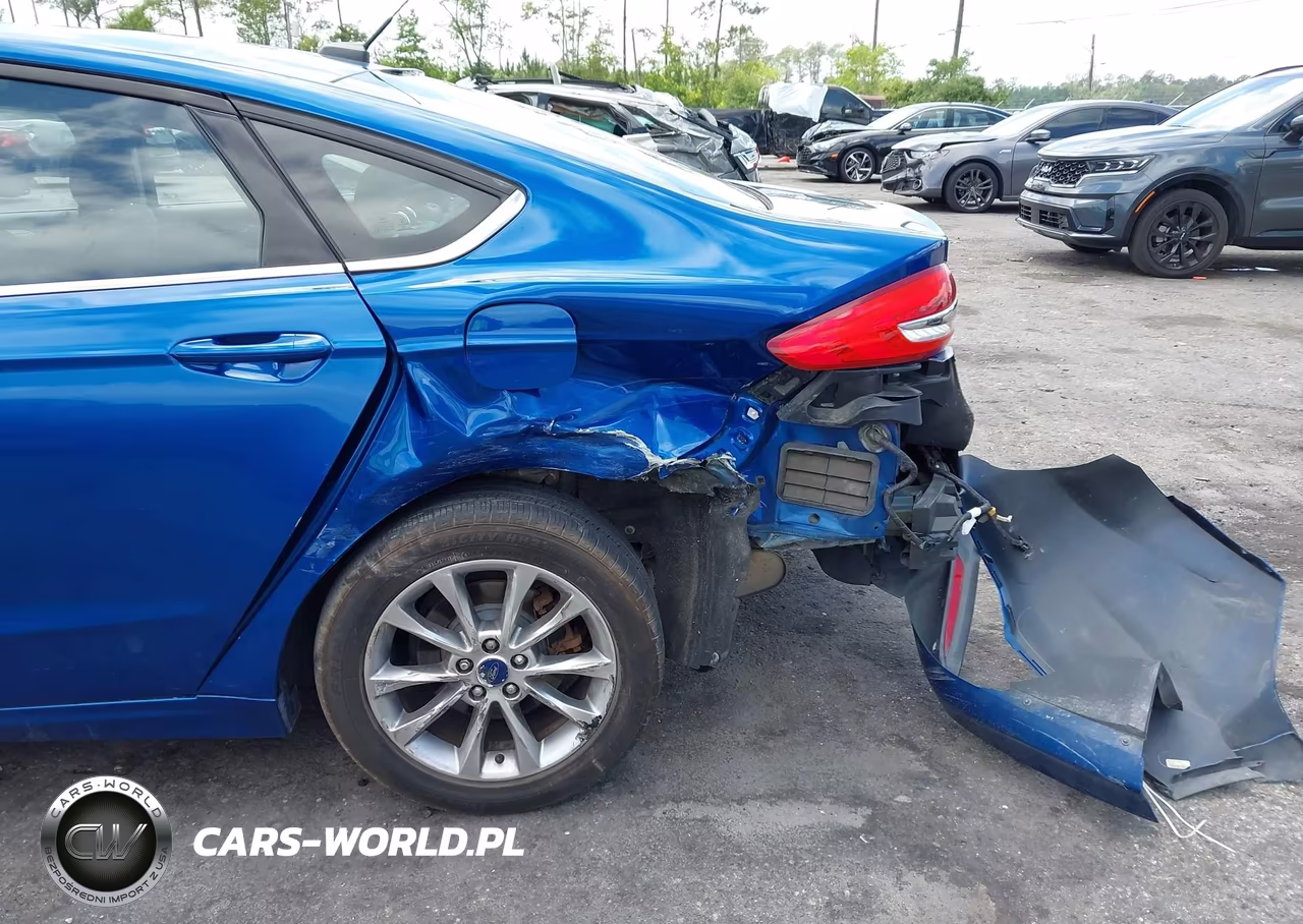 2017 Ford Fusion Se VIN:3FA6P0H70HR118445 - 6