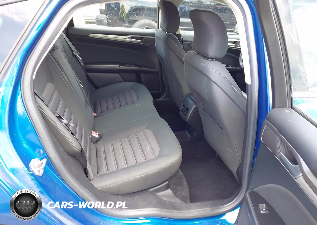 2017 Ford Fusion Se VIN:3FA6P0H70HR118445 - 8