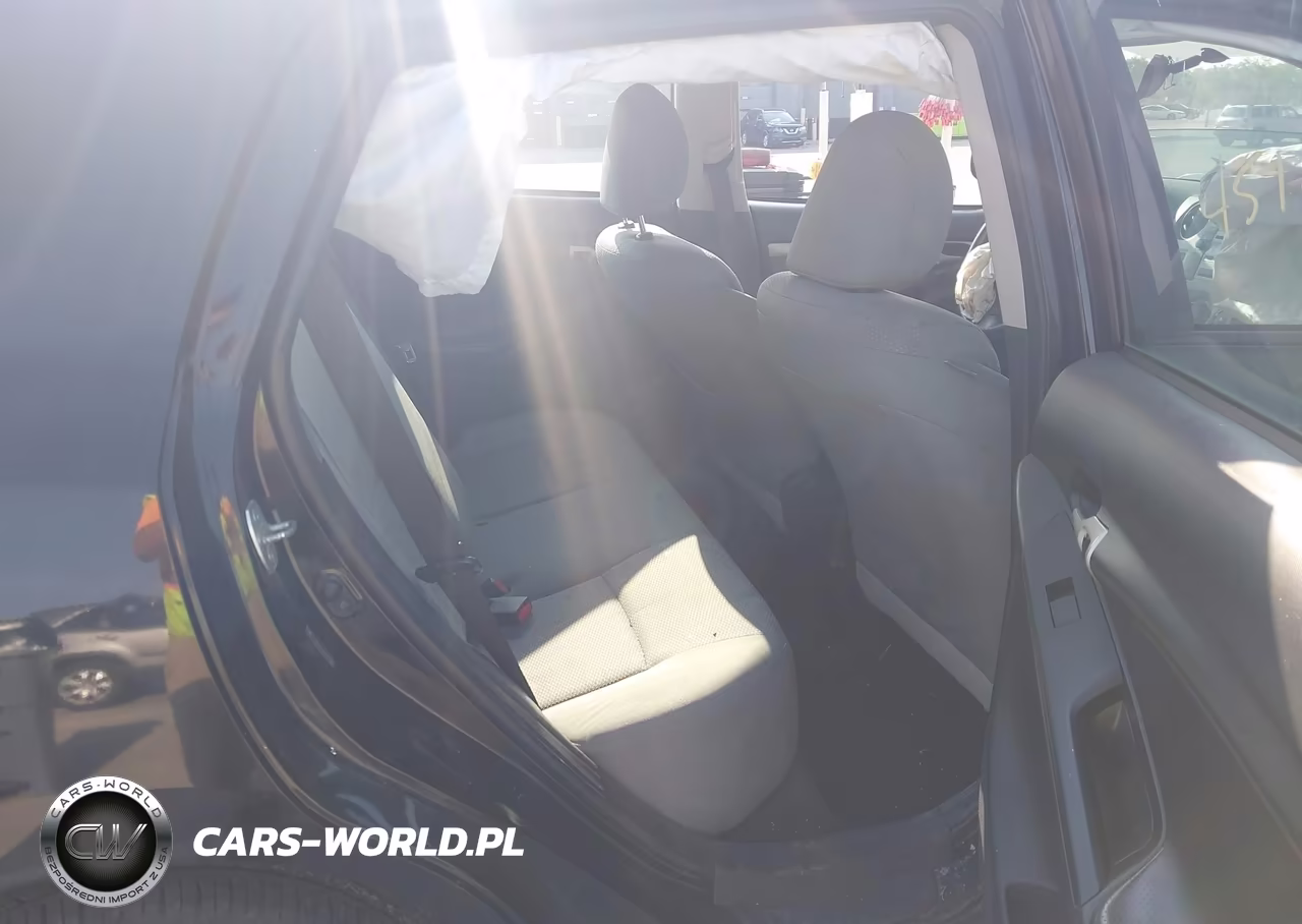 2010 Toyota Matrix VIN:2T1KU4EE9AC209656 - 8
