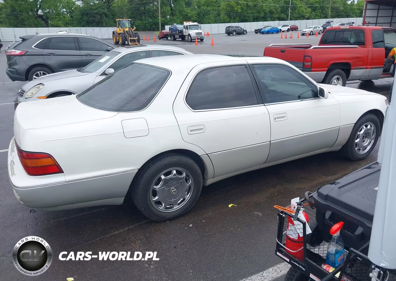1994 Lexus Ls 400 VIN:JT8UF11E2R0201829 - 4