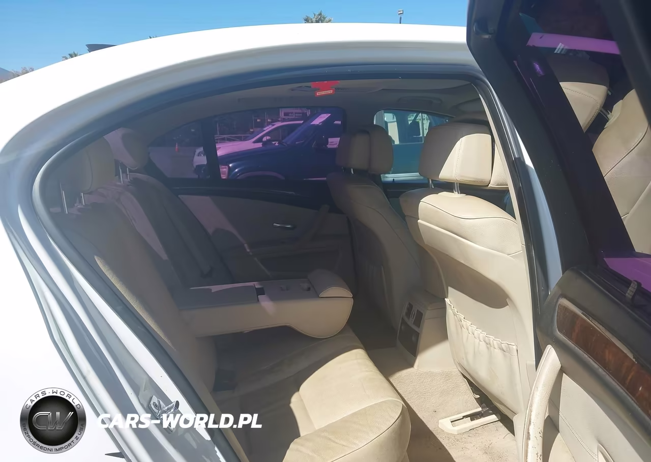 2009 BMW 528I VIN:WBANU53579C121194 - 8