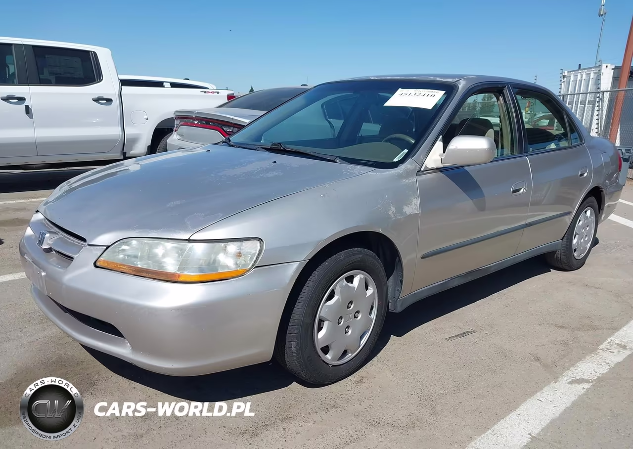 1999 Honda Accord Lx VIN:JHMCG6652XC015086 - 2