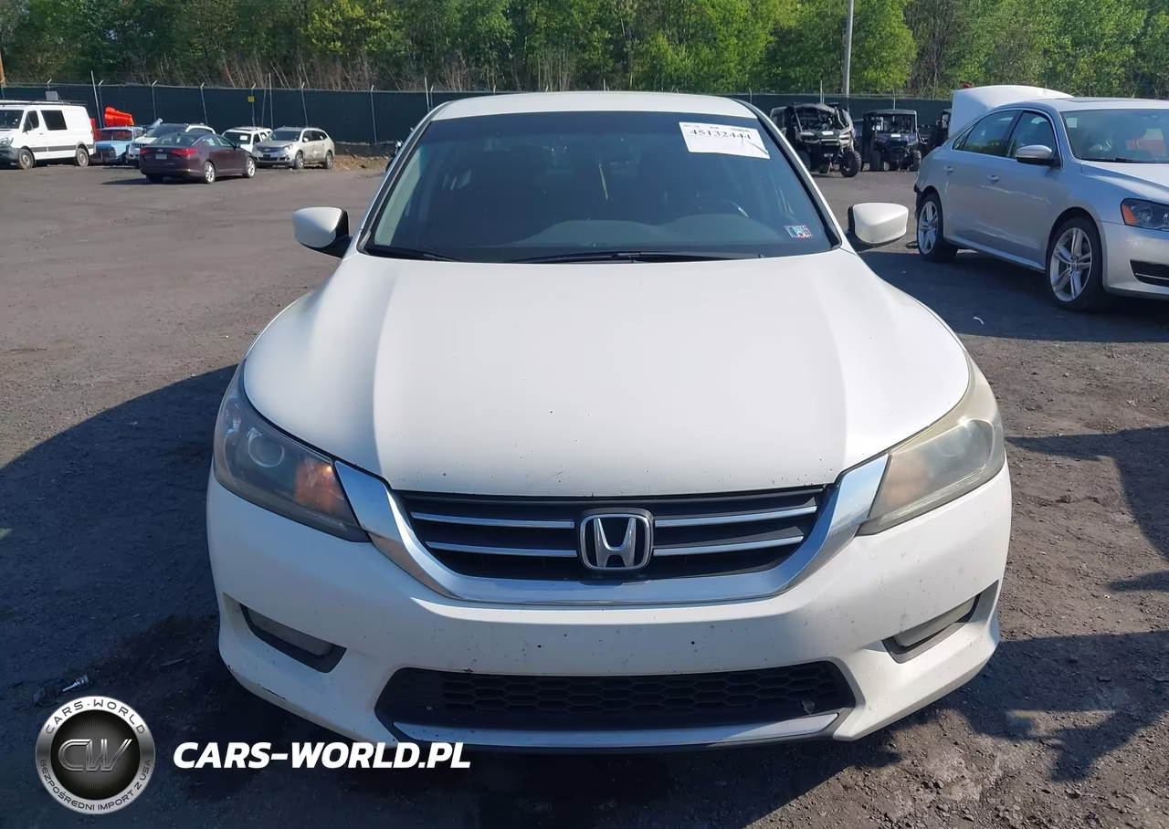 2015 Honda Accord Sport VIN:1HGCR2F54FA020550 - 12