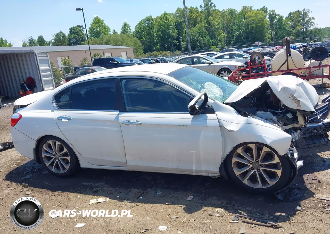 2013 Honda Accord Sport VIN:1HGCR2F57DA026985 - 14