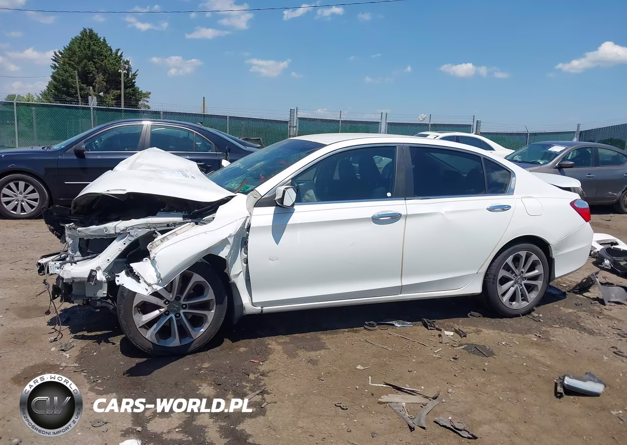 2013 Honda Accord Sport VIN:1HGCR2F57DA026985 - 15