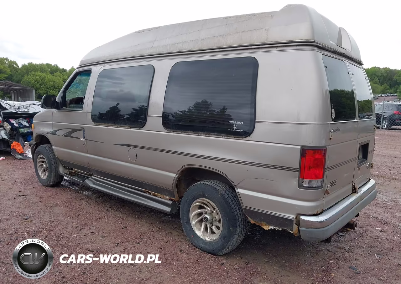 2001 Ford E-150 Recreational VIN:1FDRE14L51HA13540 - 3
