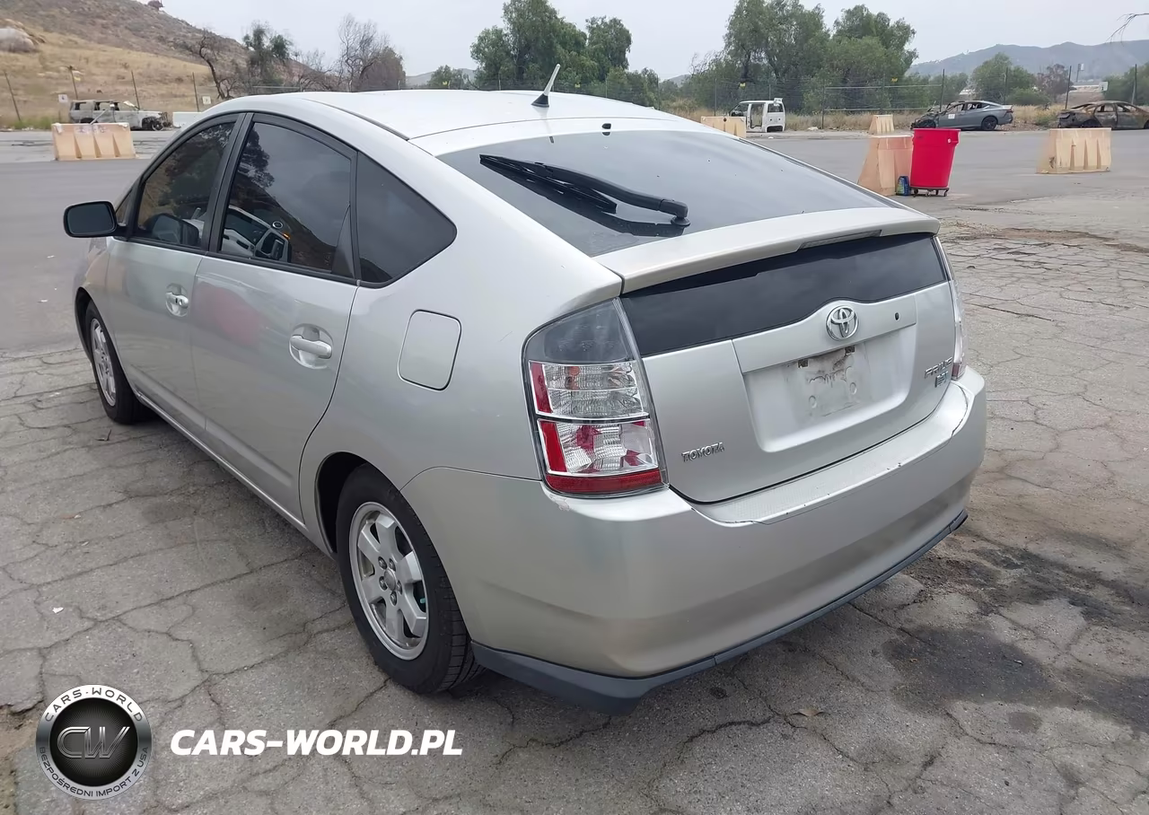 2004 Toyota Prius VIN:JTDKB20U640080895 - 3