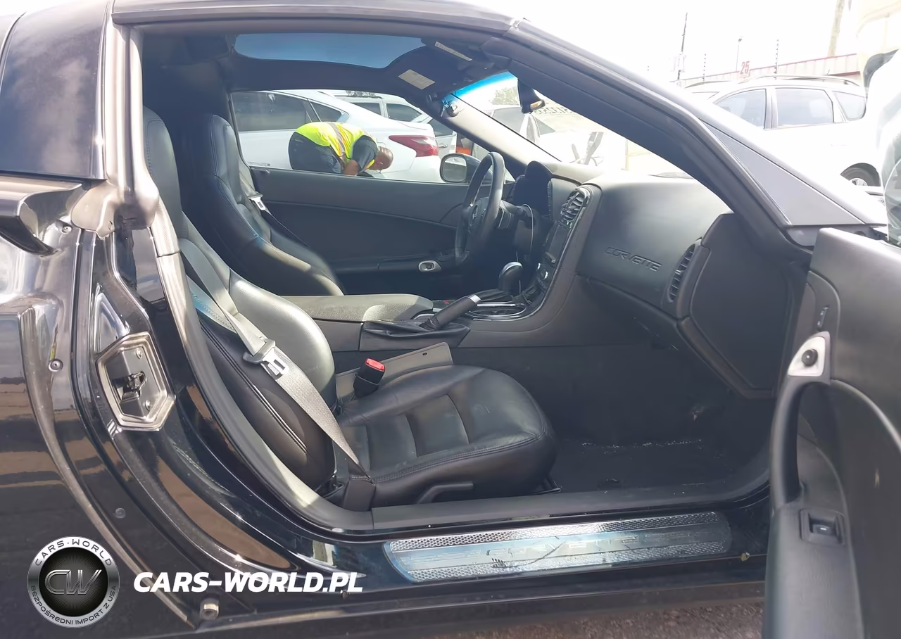 2011 Chevrolet Corvette VIN:1G1YE2DW0B5100130 - 5