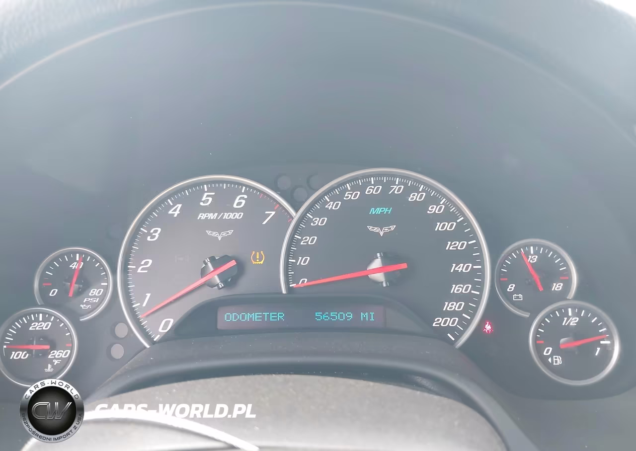 2011 Chevrolet Corvette VIN:1G1YE2DW0B5100130 - 7