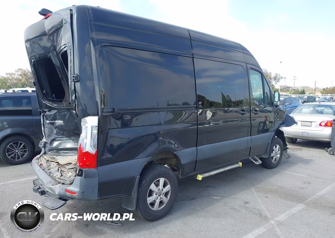 2021 Mercedes-Benz Sprinter 2500 Standard Roof V6 VIN:W1W4EBVY2MT055720 - 4