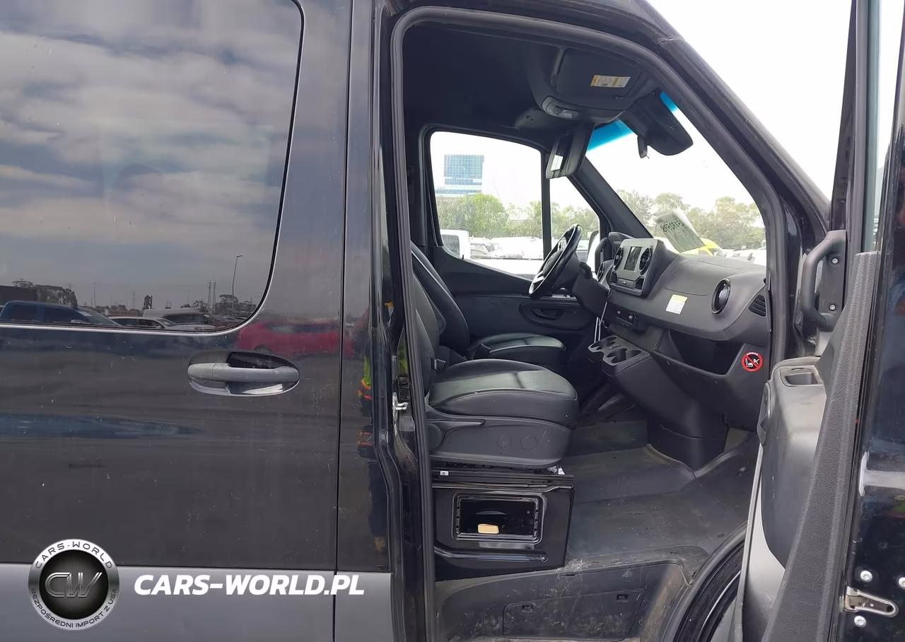 2021 Mercedes-Benz Sprinter 2500 Standard Roof V6 VIN:W1W4EBVY2MT055720 - 5