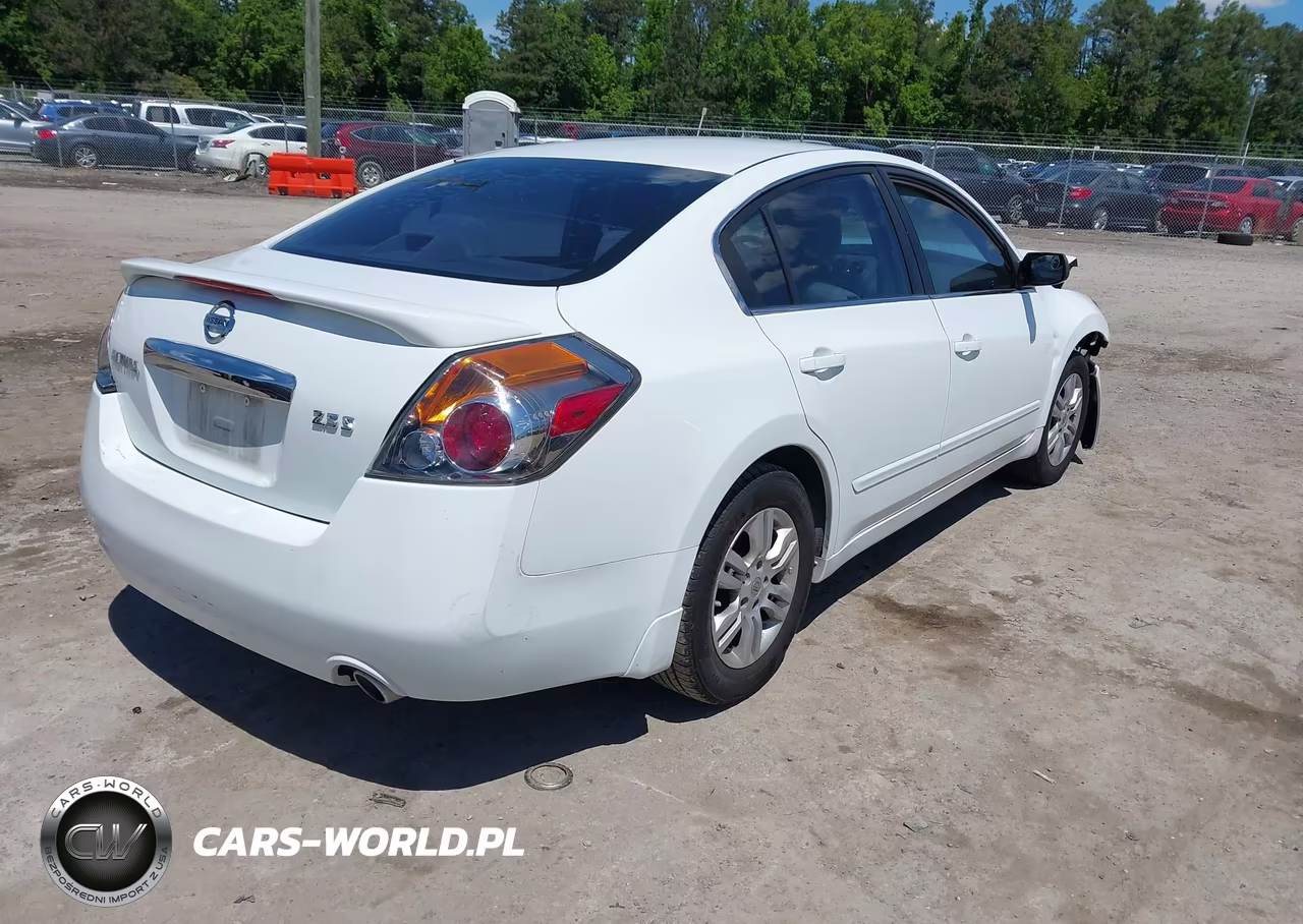 2012 Nissan Altima 2.5 S VIN:1N4AL2APXCN456880 - 4