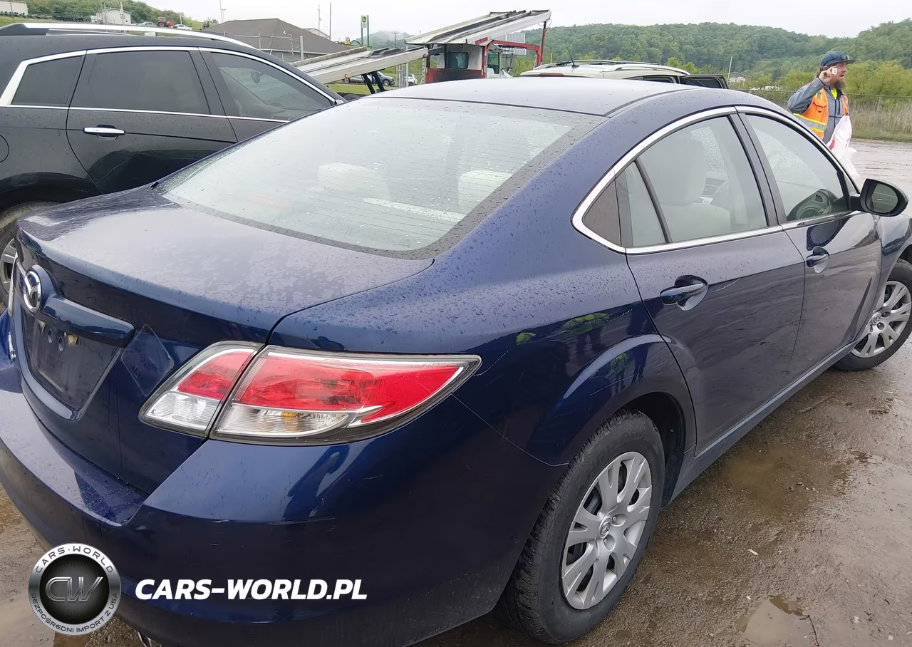 2009 Mazda Mazda6 I Sport VIN:1YVHP81A195M37262 - 4