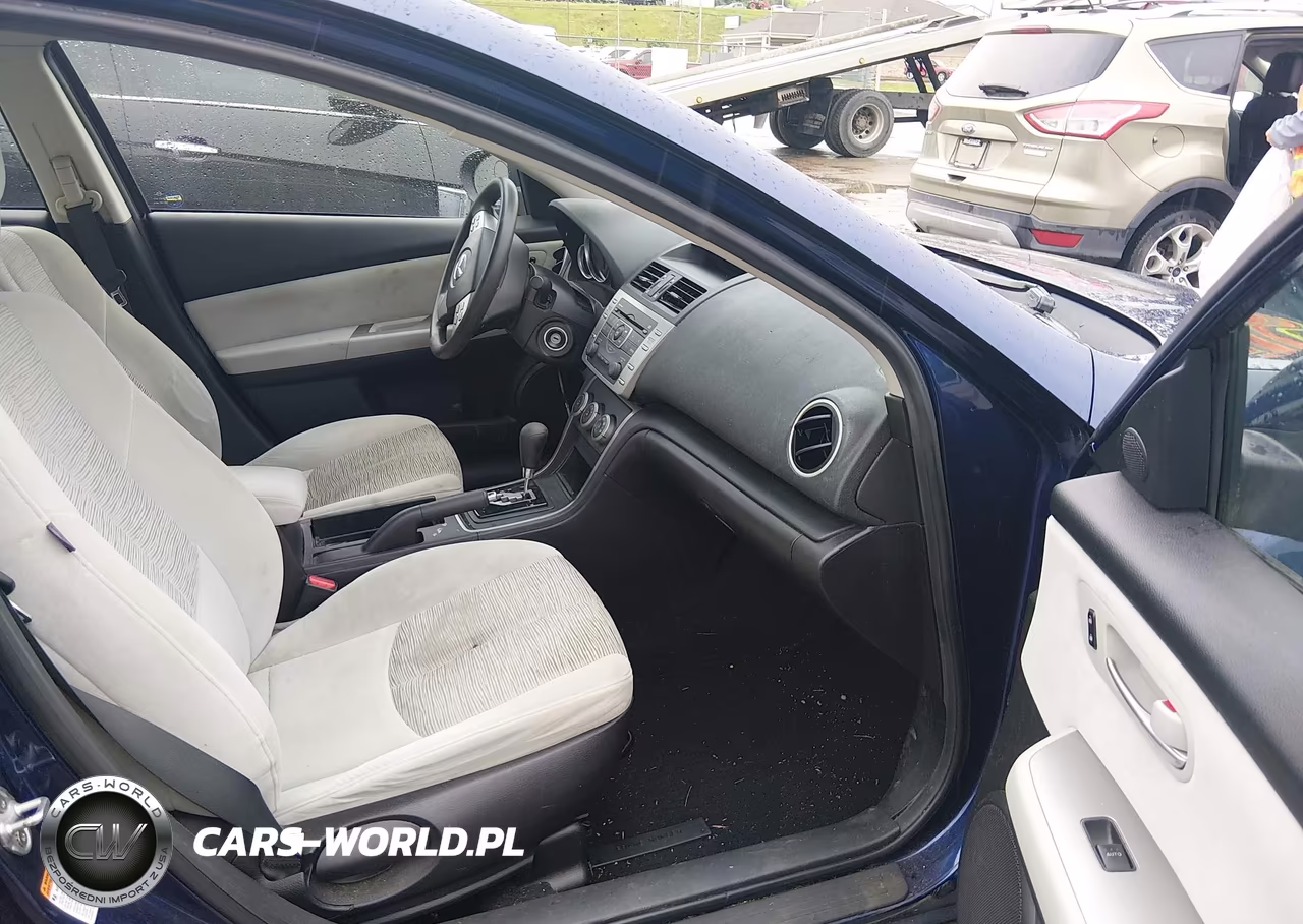 2009 Mazda Mazda6 I Sport VIN:1YVHP81A195M37262 - 5