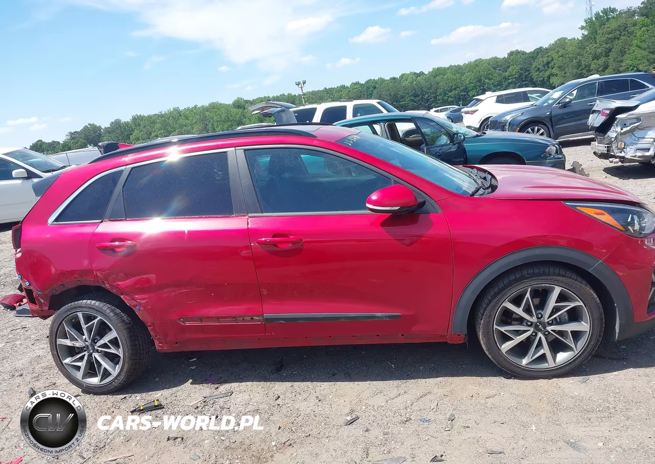 2022 Kia Niro Touring Se VIN:KNDCC3LCXN5535374 - 14