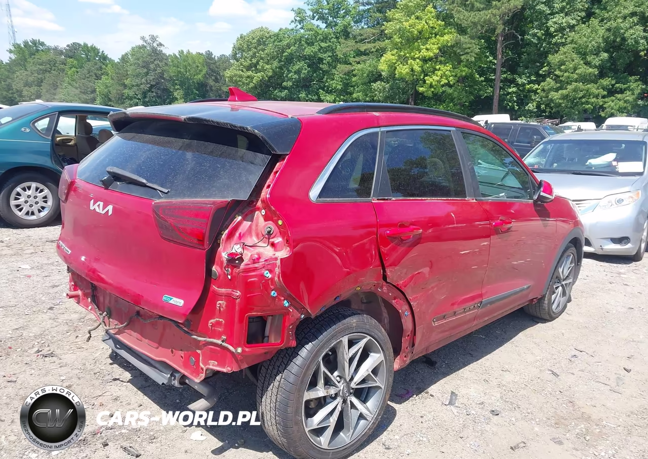 2022 Kia Niro Touring Se VIN:KNDCC3LCXN5535374 - 6