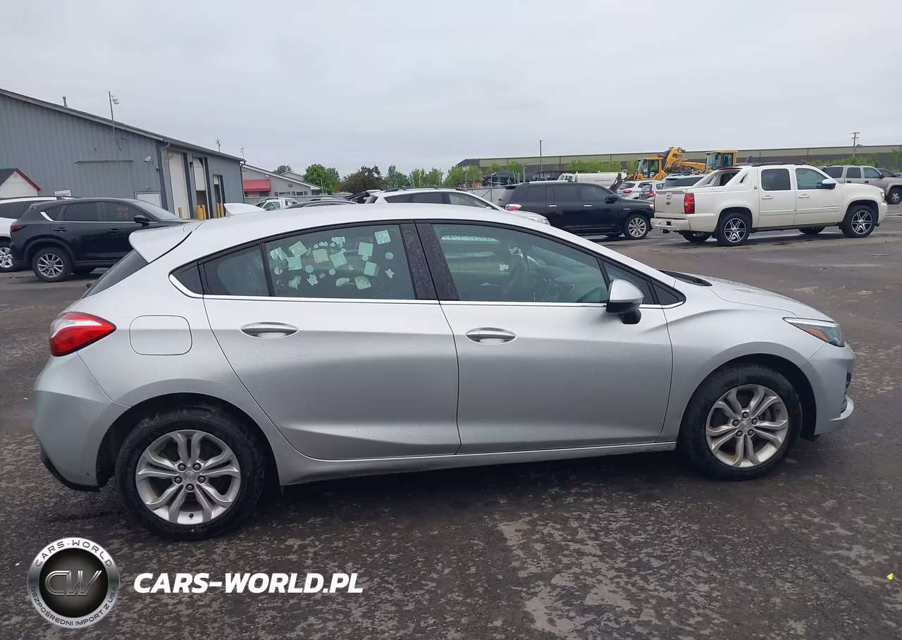 2019 Chevrolet Cruze Lt VIN:3G1BE6SM2KS565044 - 13