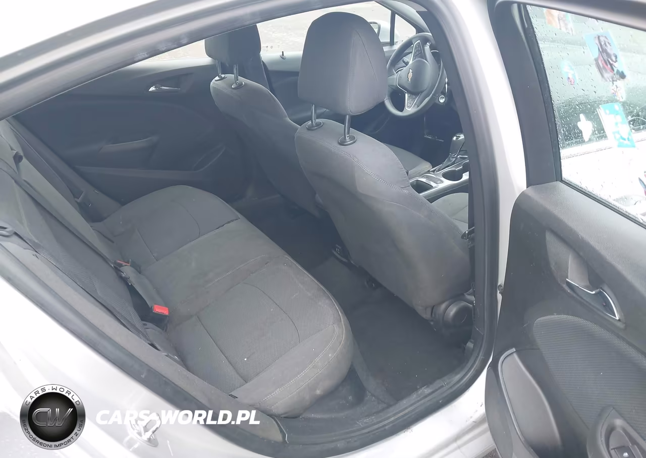 2019 Chevrolet Cruze Lt VIN:3G1BE6SM2KS565044 - 8