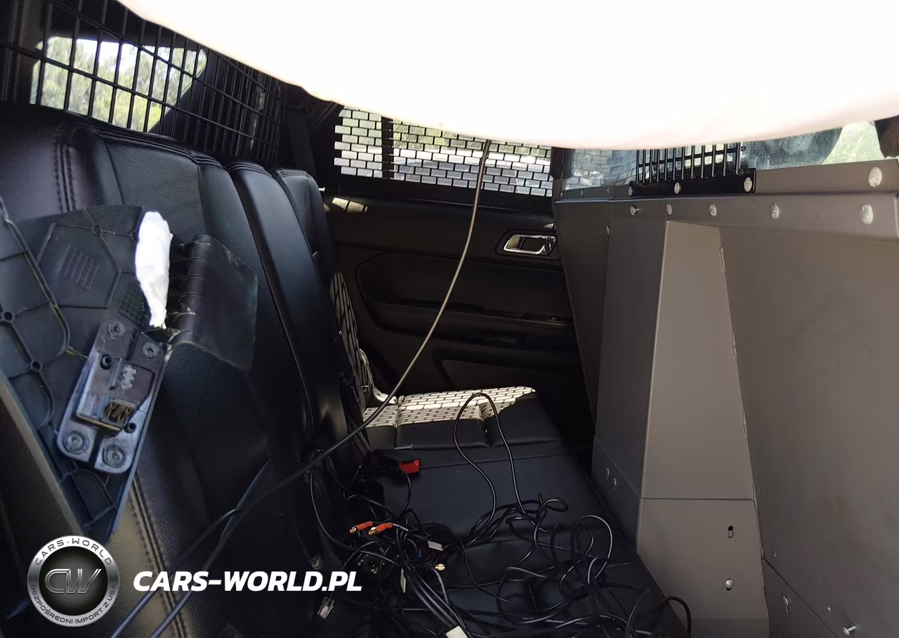2018 Ford Police Interceptor Utility VIN:1FM5K8ARXJGA21793 - 8
