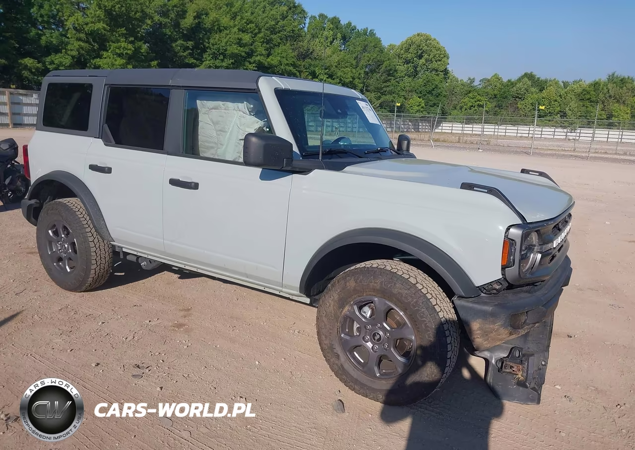 2022 Ford Bronco Big Bend – zdjęcie 1 z 16