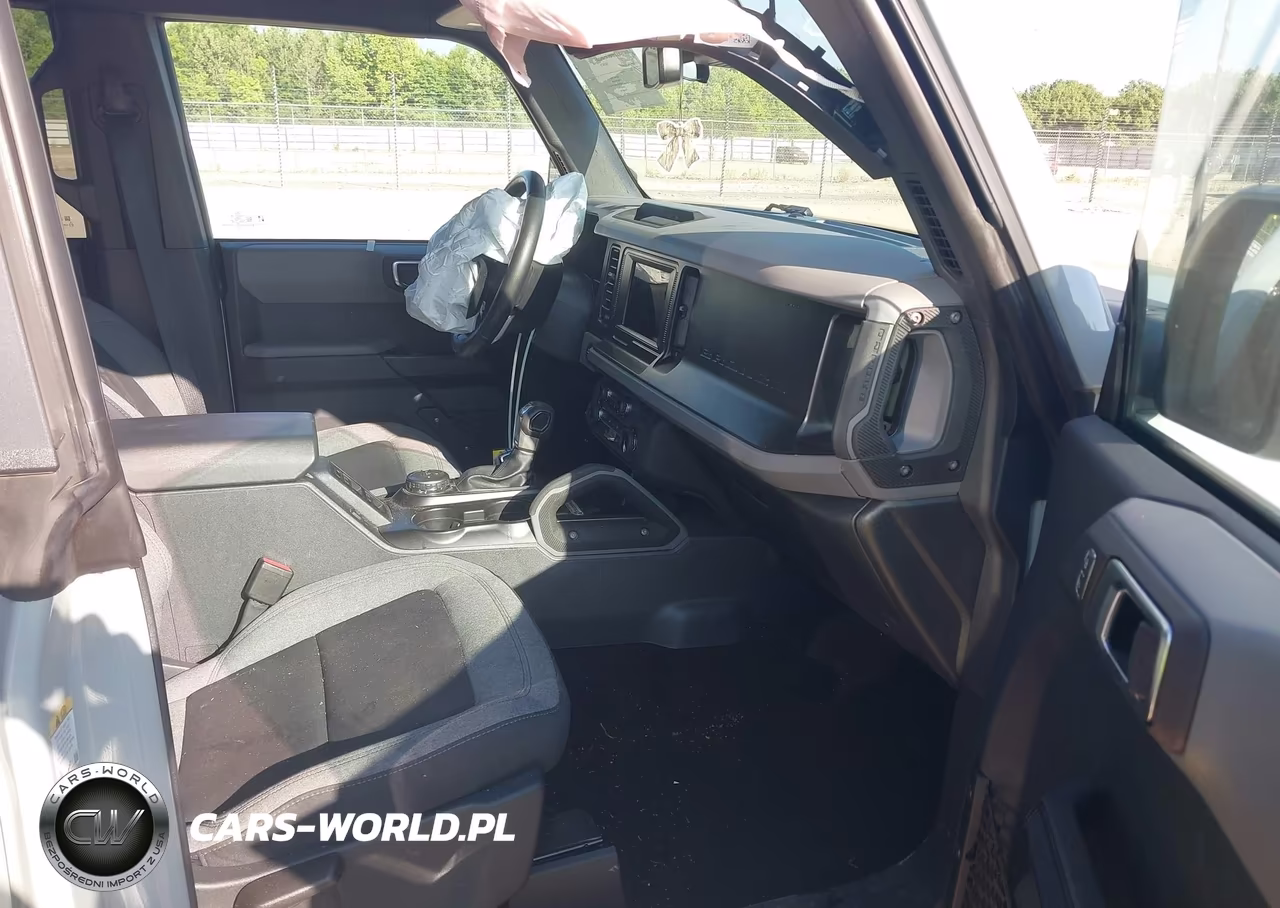 2022 Ford Bronco Big Bend VIN:1FMDE5BH5NLA90136 - 5