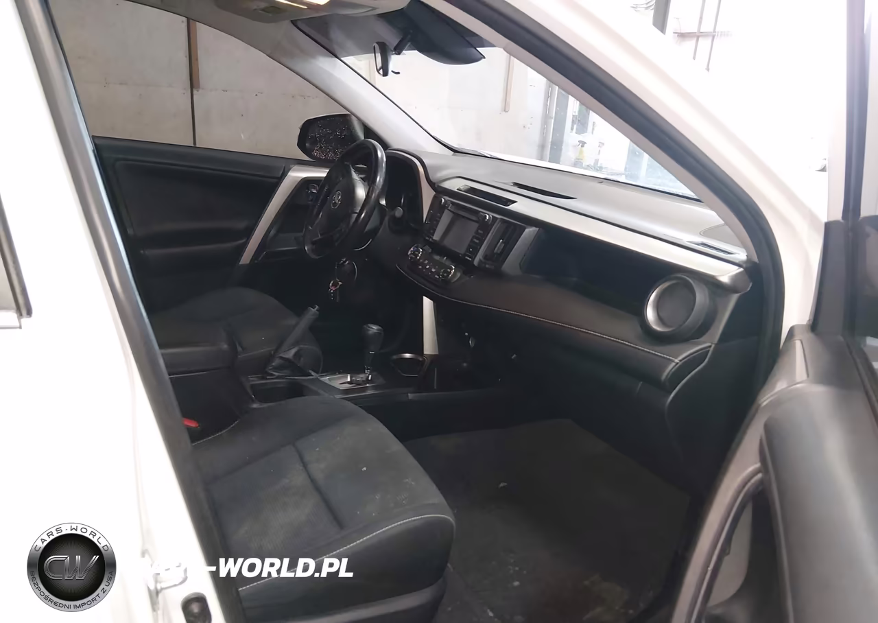 2018 Toyota Rav4 Xle VIN:JTMRFREV7JJ189806 - 5