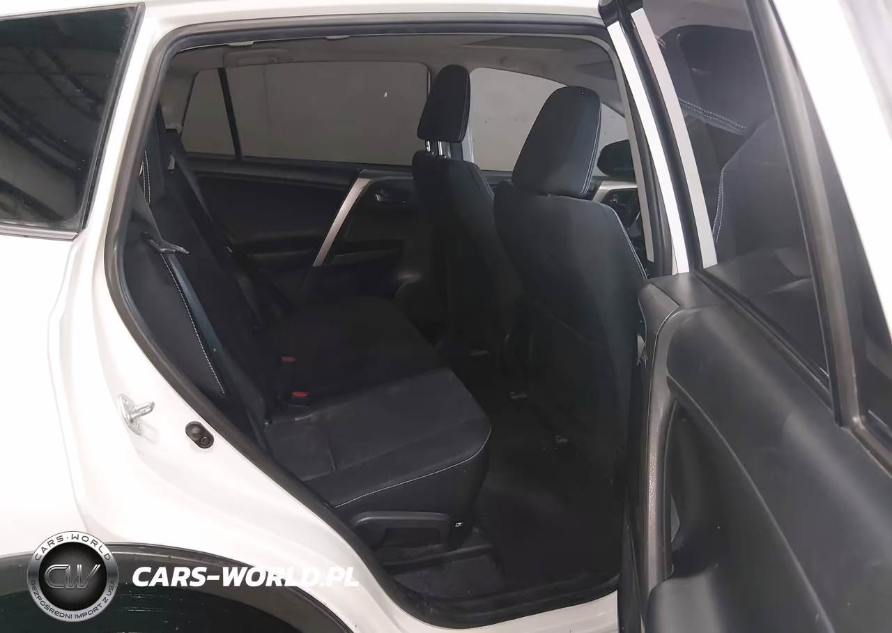 2018 Toyota Rav4 Xle VIN:JTMRFREV7JJ189806 - 8