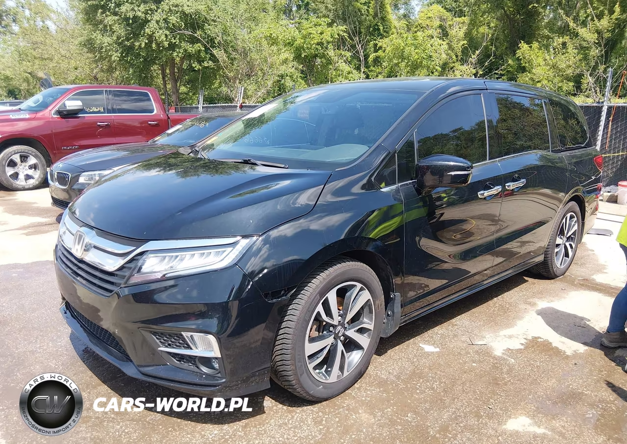 2018 Honda Odyssey Elite VIN:5FNRL6H90JB063977 - 2