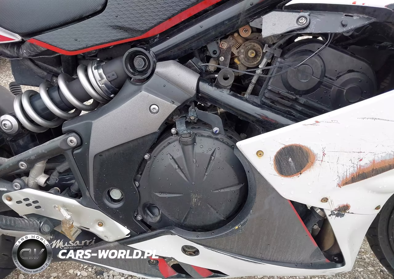 2011 Kawasaki Ex650 C VIN:JKAEXEC11BDA71882 - 8