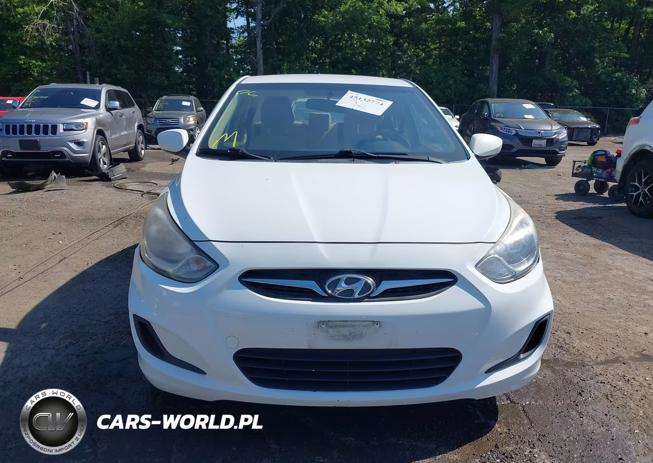 2013 Hyundai Accent Gls VIN:KMHCT4AE1DU489864 - 12