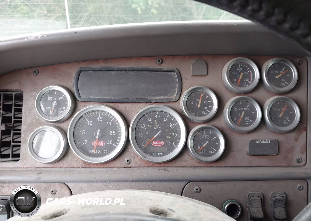 2009 Peterbilt 387 VIN:1XP7DB9X19D777984 - 5
