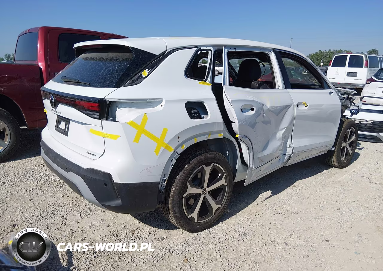 2026 Volkswagen Tiguan Se VIN:3VVMR7RM3TM000986 - 4